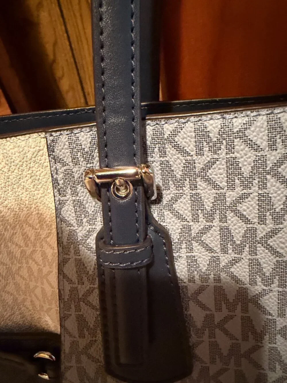 Michael Kors Voyager Large Color-Block Signature Logo Tote Bag